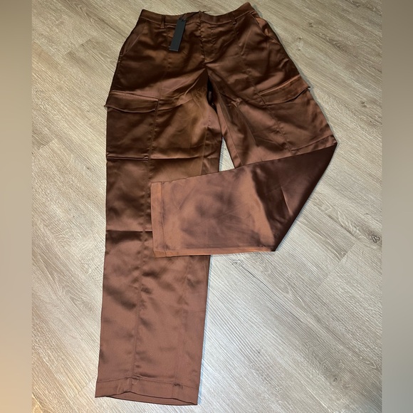 House of Harlow 1960 Pants - NWT House of Harlow 1960 Brown Satin Cargo Pants High Rise Utility Size 4